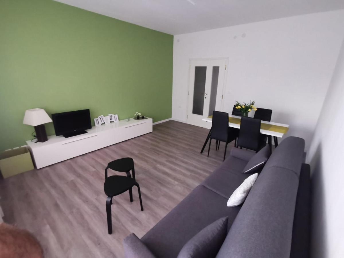 Terra Di Mezzo Lägenhet Gorizia Exteriör bild